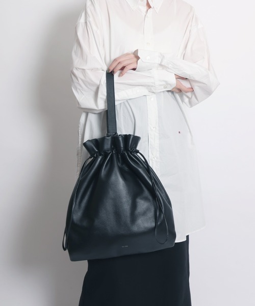 デイバック リュック メンズ レディースの画像
