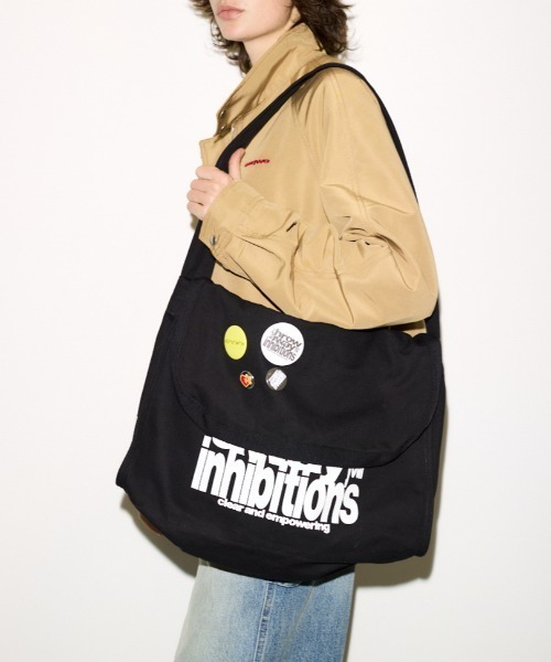 SLY（スライ） ショルダーバッグ バッグ ESQWE MESSENGER BAGTHROW