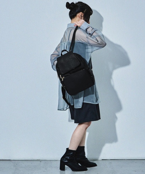 「HUNDRED」 リュック ONE SIZE カーキ レディース_画像5