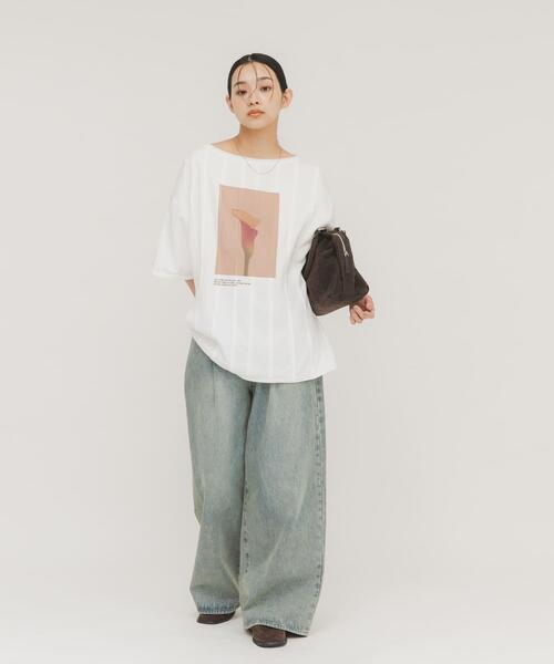 KBF（ケービーエフ） tシャツ ピンタックフォトプリントTEE レディース