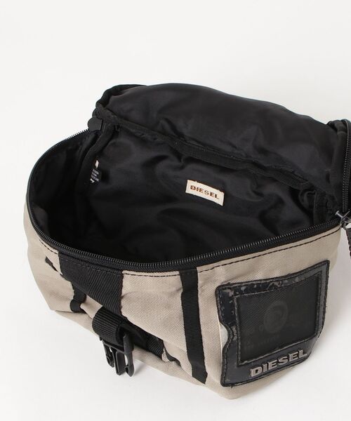 DIESEL ウエストバッグ DIESEL（ディーゼル） ウエストバッグ - グリーン メンズ : ZOZOTOWN