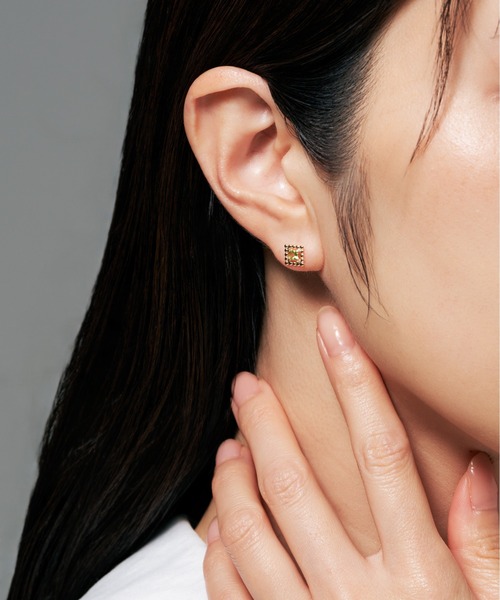 Jewel closet by L&Coスクエアカラーストーンピアス美品k10 Jewel closet by L&Co. ピアス K10 スクエア カラーストーン ピアス