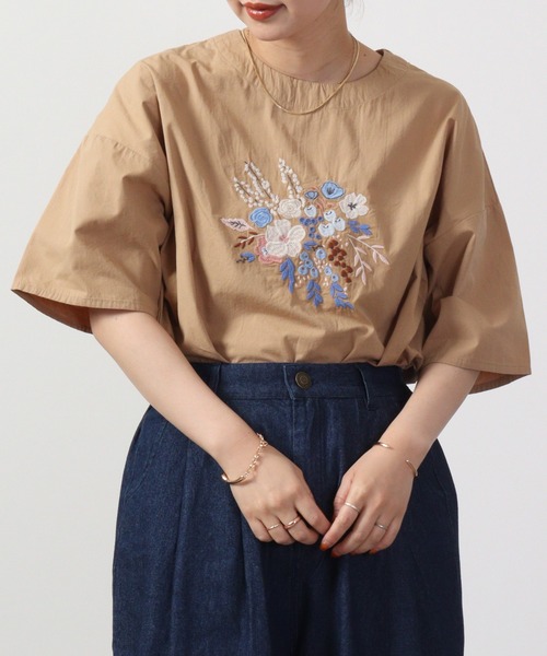 ブラウス シャツ EMAGO フラワー刺繍5分袖ブラウス レディース Emago ブラウス シャツ EMAGO フラワー刺繍5分袖ブラウス