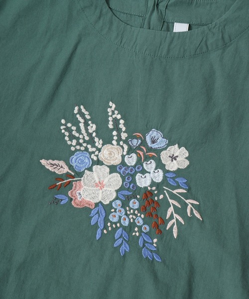 ブラウス シャツ EMAGO フラワー刺繍5分袖ブラウス レディース EMAGO フラワー刺繍5分袖ブラウス（シャツ/ブラウス）｜Emago