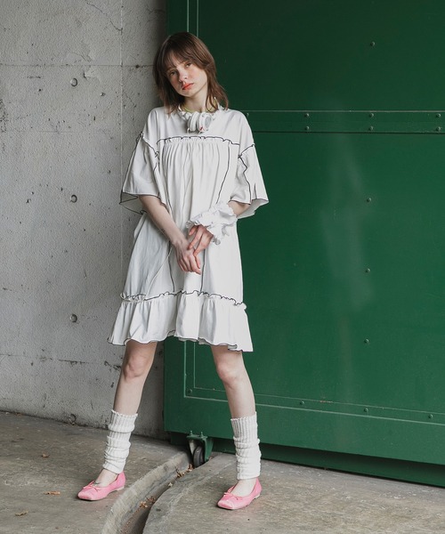 今期未開封新品★ ビアズリー ★フリルスリーブTee 今期未開封新品☆ ビアズリー ☆フリルスリーブTee