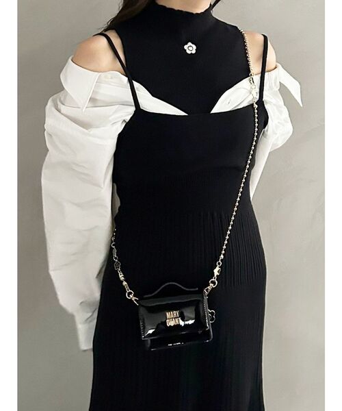 MARY QUANT デイジーチャーム付きミニウォレット セール】【MARY QUANT】デイジーチャーム付きミニウォレット