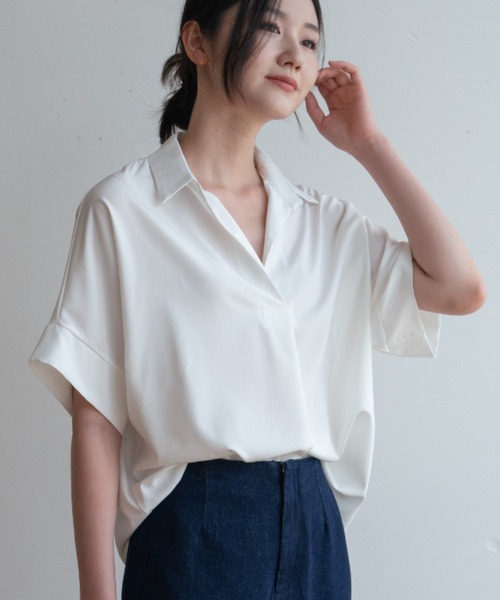 ブラウス シャツ 夏服にピッタリ！Vネックスキッパーフレンチスリーブ