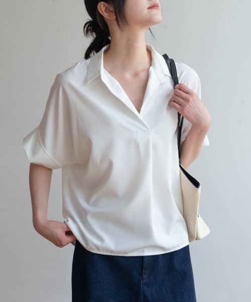 ブラウス シャツ 夏服にピッタリ！Vネックスキッパーフレンチスリーブ