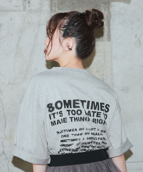 tシャツ 「Narcissus」ロゴプリントＴシャツ レディース Narcissus tシャツ 「Narcissus」ロゴオーバーTシャツ