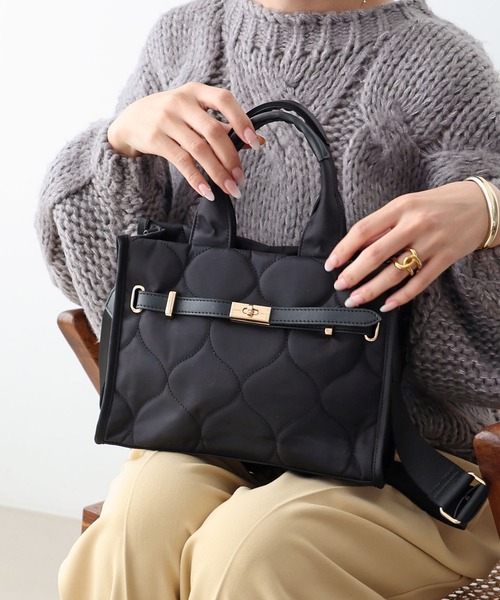 極美品 ランバン　キャリーミー　トートバッグ キルティング　2way 大容量 黒 極美品 ランバン キャリーミー トートバッグ キルティング 2way