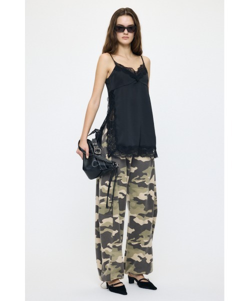 新品未使用タグ付き☆MOUSSY　LACE TRIM SATIN キャミ MOUSSY（マウジー） キャミソール LACE TRIM SATIN キャミソール