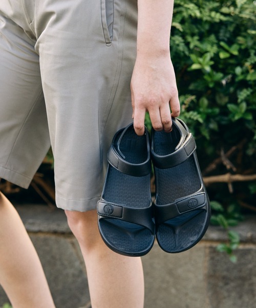 TELIC（テリック） 厚底 スポーツサンダル リカバリーサンダル
