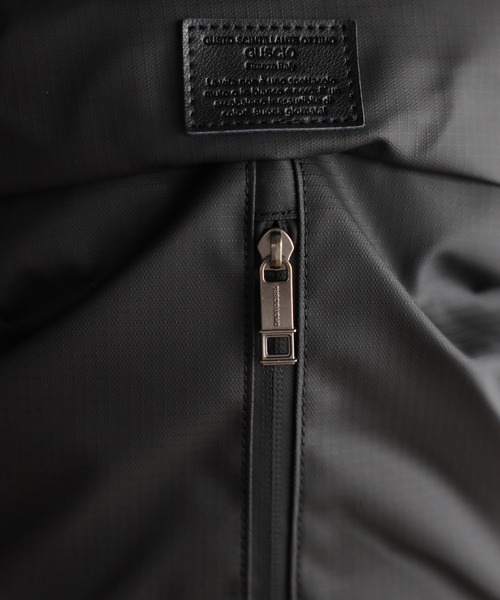 GUSCIO 黒 撥水加工ナイロン リュック GUSCIO UOMO デイバック リュック 「グッシオ ウォーモ」撥水