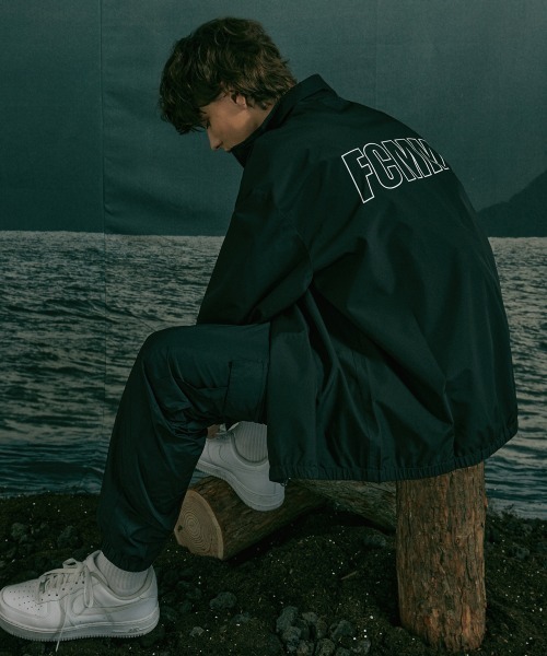 FCMM CLUB BIG LOGO AUTHENTIC WINDBREAKER/クラブビックロゴ