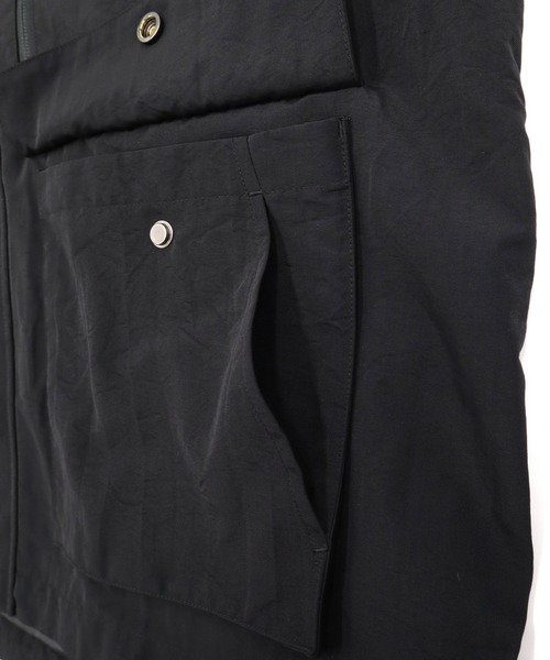 NEW ERA（ニューエラ） マウンテンパーカー ウインドブレーカー