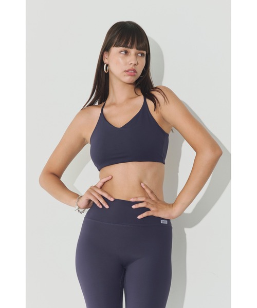 ALEXIA STAM - ALEXIASTAM  トレーニングブラ Mサイズ ALEXIA STAM キャミソール Wellness Bust Strap Top /ウェルネス