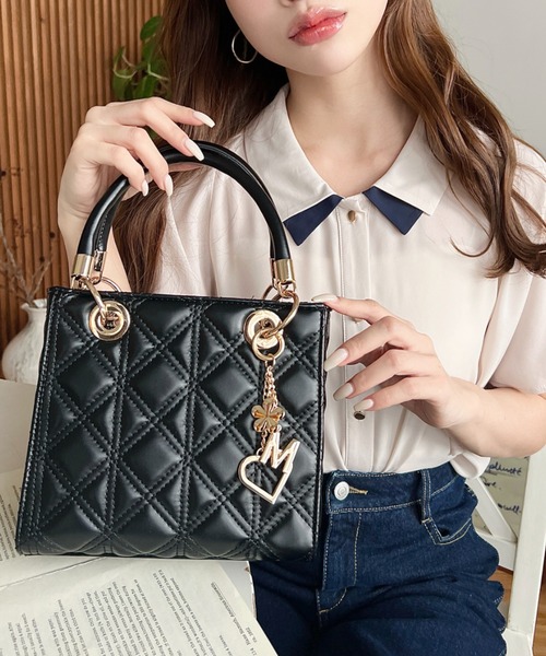 Madden Girl キルティングデニム 2WAY ハンドバッグ ポーチ付 Madden Girl MG241161 Blue Shoulder Bag, Denim: Handbags