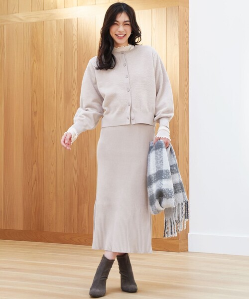 ANY（エニィ） セットアップ フェザーカーディガン×ニットスカート