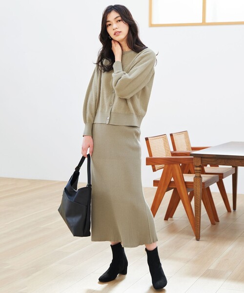 ANY（エニィ） セットアップ フェザーカーディガン×ニットスカート