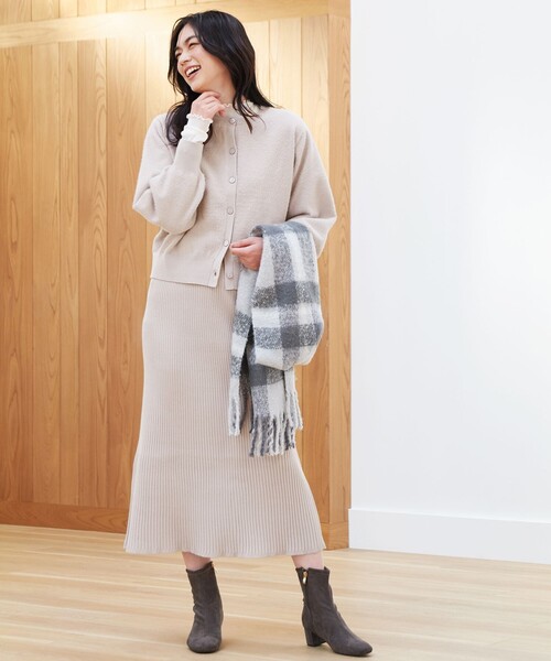 ANY（エニィ） セットアップ フェザーカーディガン×ニットスカート