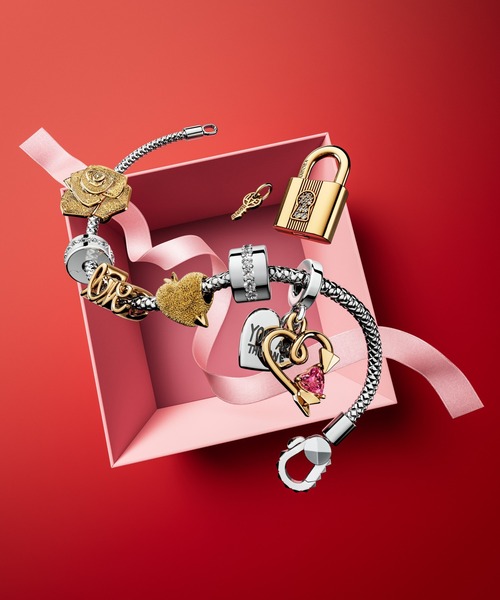 PANDORA（パンドラ） チャーム 手書き風 ラブ チャーム レディース