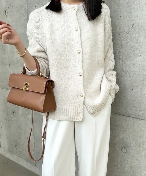 ニット セーター ゴールドボタン付きニットカーディガン レディース
