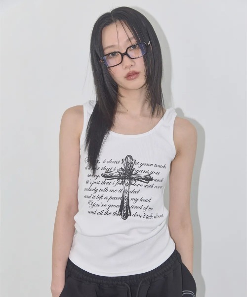 タンクトップ ノースリーブ A'GEM/9 × .kom 「 FANCY CLUB/ファンシークラブ」 FRONT CROSS SLEEVELESS/
