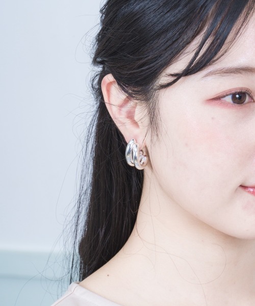 【新品】トゥモローランド　JENNYBIRD フープピアス メタル製　シルバー 新品】トゥモローランド JENNYBIRD フープピアス メタル製