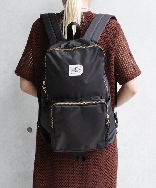 FREDRIK PACKERS（フレドリックパッカーズ） デイバック リュック 