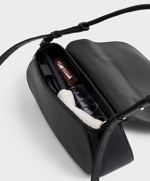 UNITED TOKYO ショルダーバッグ バッグ ダブルフォールド