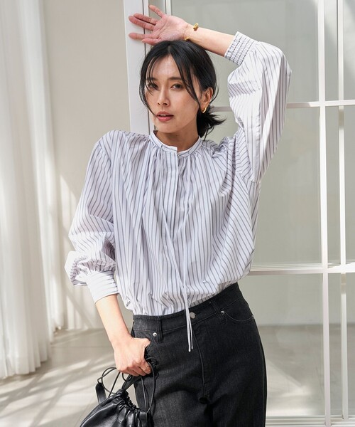 「UNFILO」 長袖ブラウス MEDIUM ホワイト レディース_画像2
