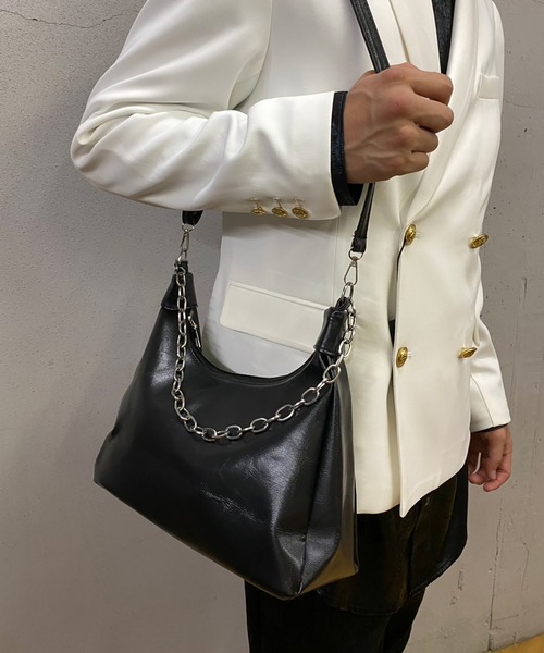 Evo+Revo（エボレボ） ショルダーバッグ “艶めきで差がつく主役級