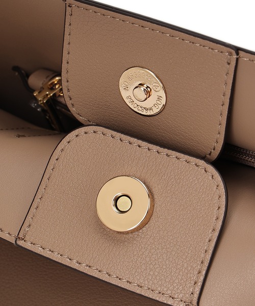 Ungrid（アングリッド） ハンドバッグ ケースチャーム付 軽量ミニ