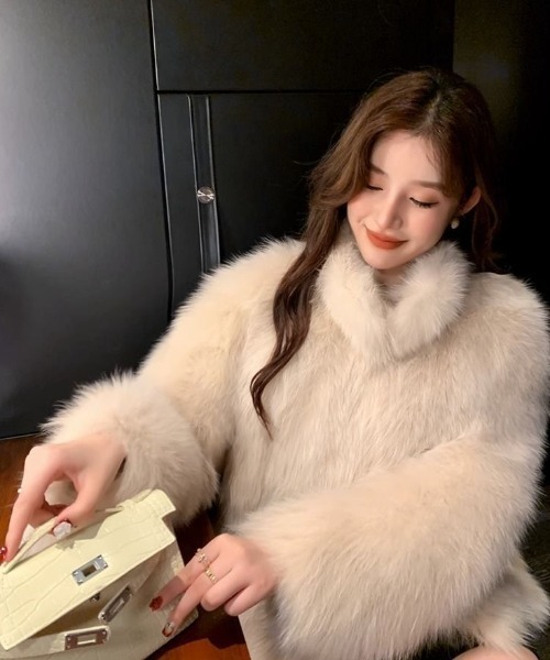 【極美品・タグ付】レッキスファーコート スタンド　ホワイト　アイボリー　M コート アウター スタンドネックフェイクファージャケット/コート