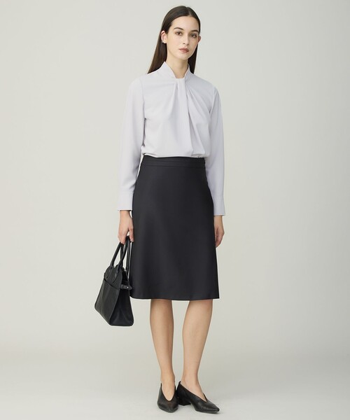 WAO【美品】 ICB タイブラウス ICB（アイシービー） ブラウス シャツ BackSatinAmunzen 配色ボウタイ