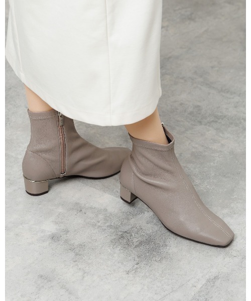 卑弥呼（HIMIKO） ショートブーツ 23.5cm グレー レディース