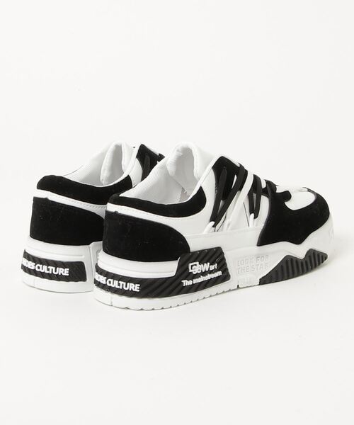 スニーカー LOGO SNEAKERS 名作「EQT」からインスパイアした、「adidas Originals ZX 8000