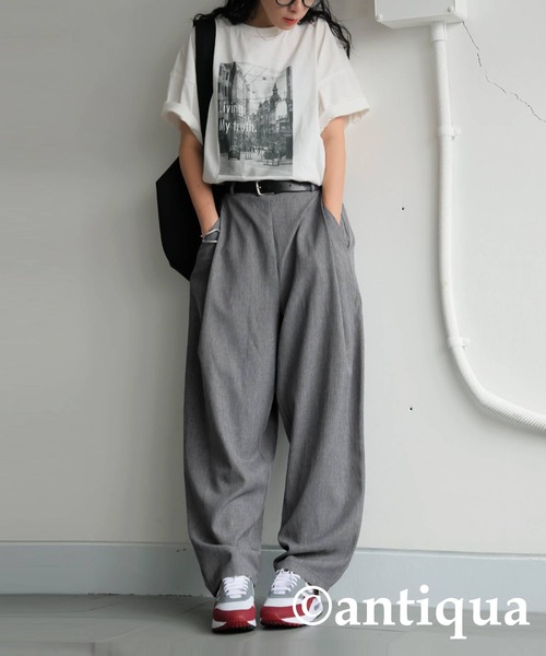 サスペンダー付きタックワイドパンツ