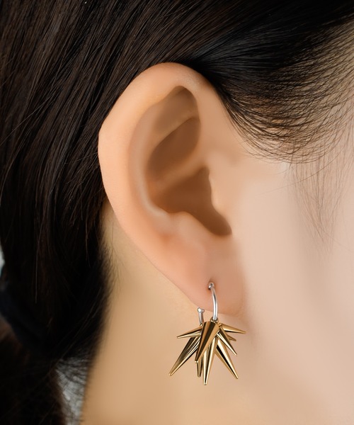 e.m.（イーエム） ピアス ゴールドスタッズピアス(S)/NEWCOLLECTION