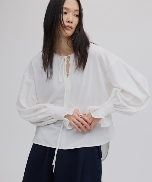 Ameri VINTAGE 長袖　バックリボンブラウス　オフホワイト Ameri（アメリ） ブラウス シャツ 入学式 卒業式 NECK RIBBON ARRANGE