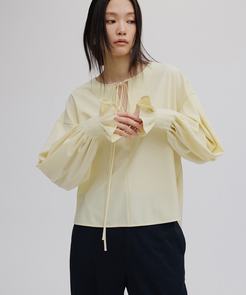 Ameri VINTAGE 長袖　バックリボンブラウス　オフホワイト Ameri（アメリ） ブラウス シャツ 入学式 卒業式 NECK RIBBON ARRANGE
