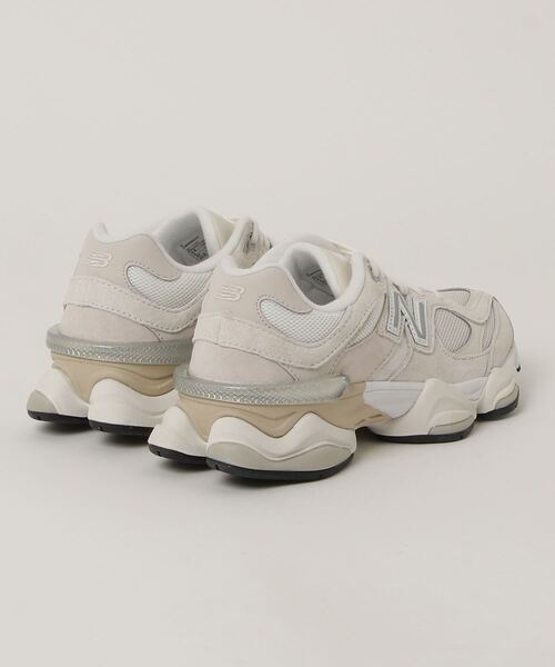 「New Balance」 ローカットスニーカー 24cm オフホワイト レディースの画像