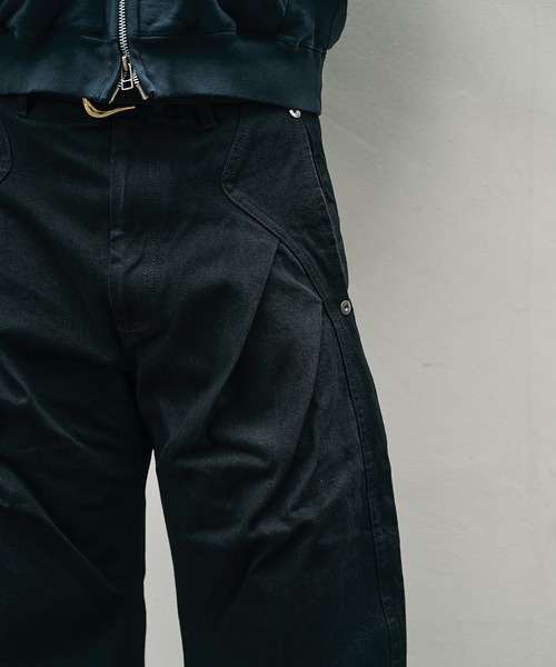 NVRFRGT（ネヴァーフォーゲット） ジーンズ all black curve denim