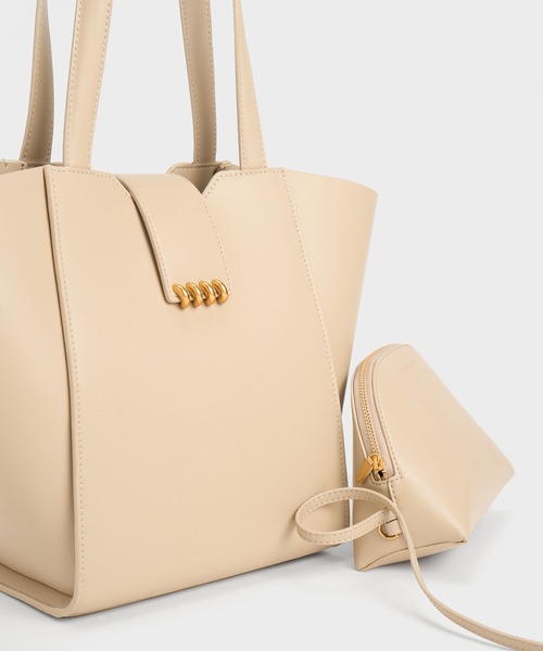 CHARLES&KEITH シリス メタリックアクセントトラペーズトートバッグ CHARLES ＆ KEITH トートバッグ バッグ レディース Osiris