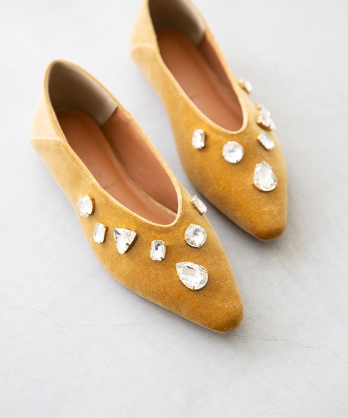 まめたろ様　miumiu パンプス　ベロアシューズ miumiu ベロア パール フラットシューズ