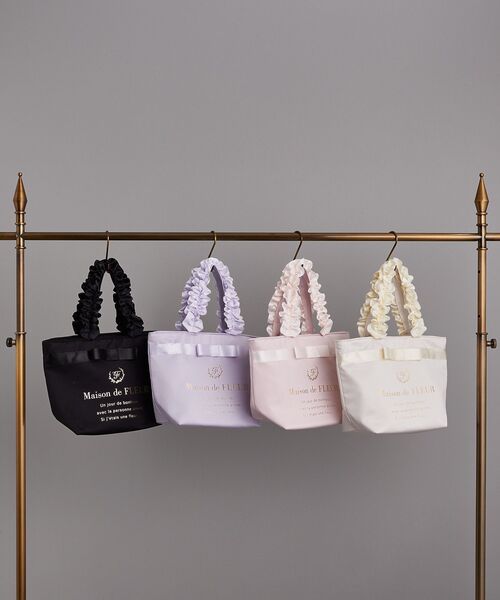 Maison de FLEUR トートバッグポーチ 楽天市場】パイピングマルチポケットトートバッグ／メゾン ド