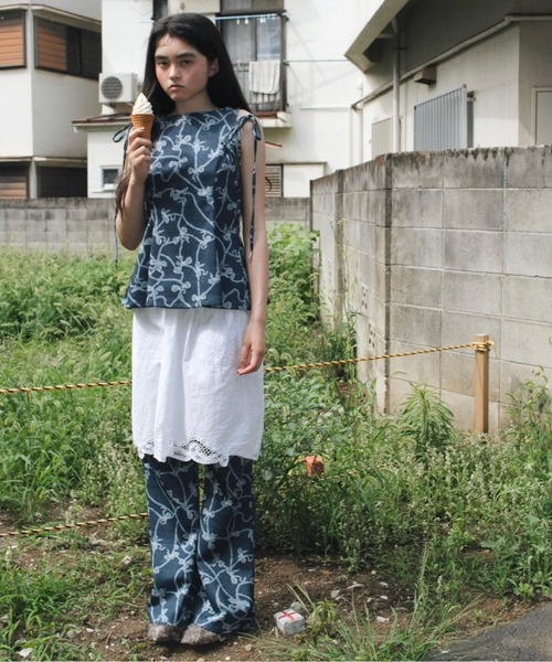 musubore サイドリボンノースリーブブラウス musubore ブラウス シャツ side ribbon flare blouse / サイド