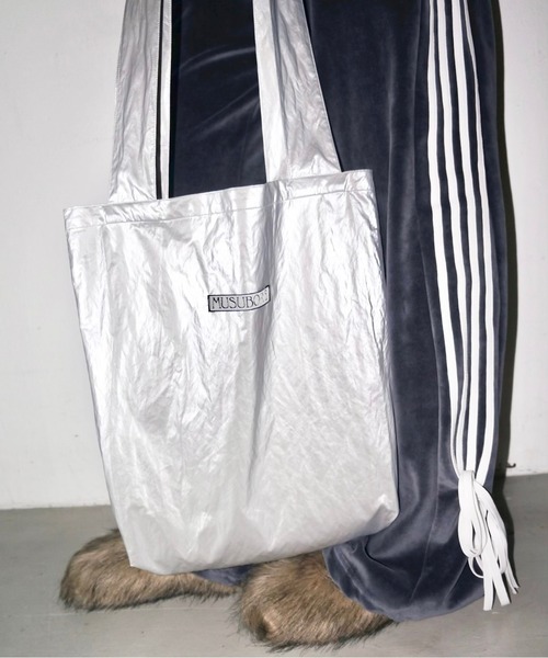 musubore トートバッグ wide shoulder logo tote ii/ワイド