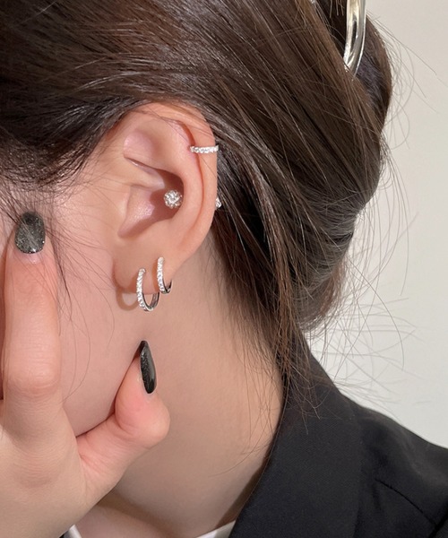 ALMO ピアス シンプルラインストーンリングミニフープピアス