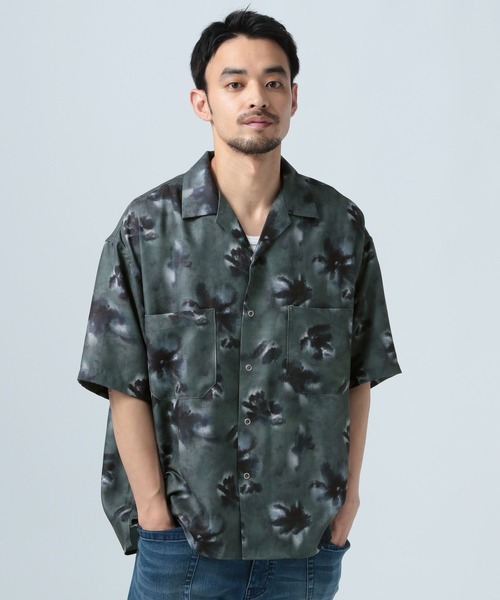 ほぼ未使用 Lig. over shirt オーバーシャツ ゆったり 接触冷感 接触冷感】グラデーションストライプオープンカラーシャツ